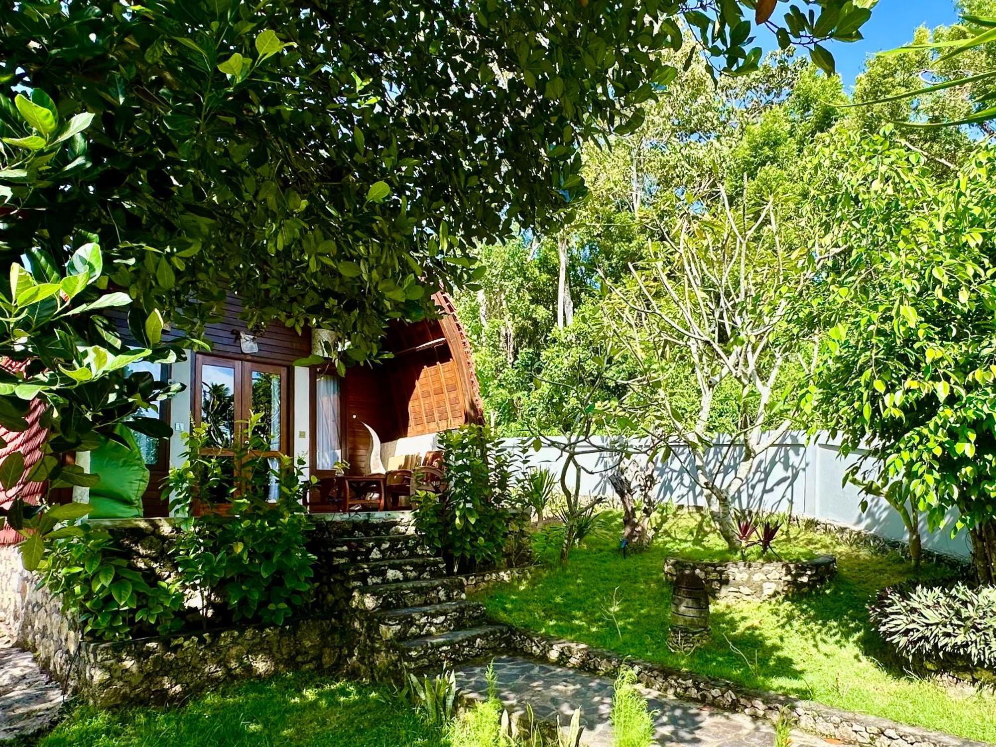 Jungle Paradise Batununggul Exterior foto